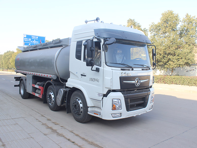 東風(fēng)專(zhuān)底17.5立方SCS5250GSYDFV6食用油運(yùn)輸車(chē)